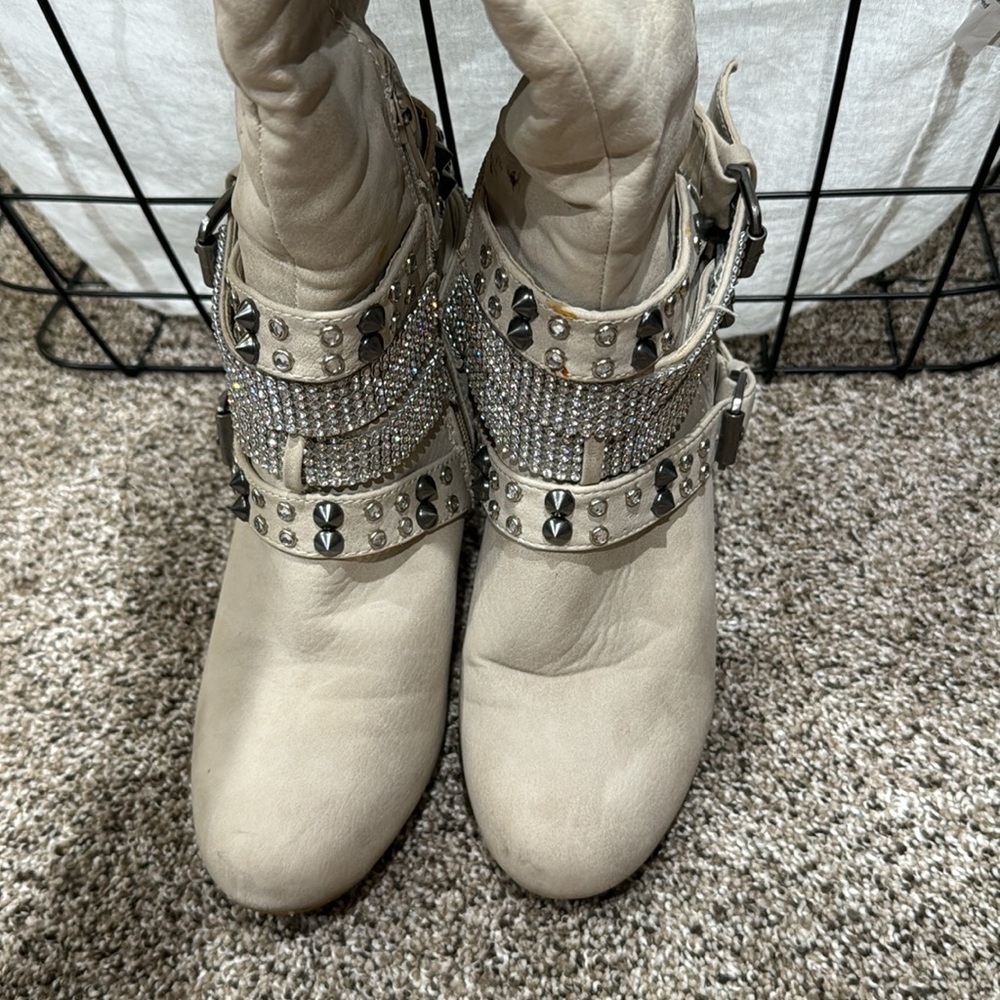 Not rated boots - Picture 3 of 6